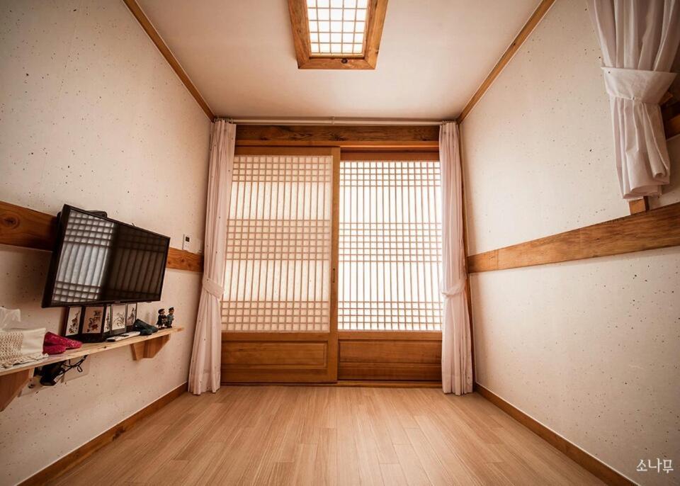 Jeongga Hanok Чонджу Екстер'єр фото